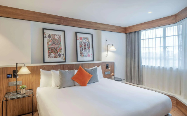 The Level at the Melia White House