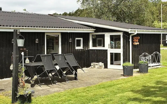 5 Person Holiday Home in Hals