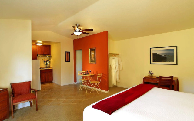 West Sonoma Inn & Spa