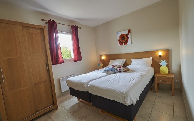 Picturesque Bungalow in Lanzac With Private Terrace