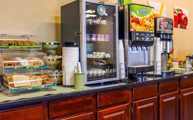 Quality Inn & Suites Conference Center