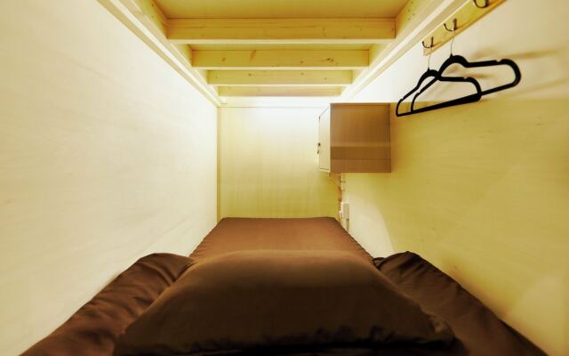Akasaka Guesthouse HIVE - Hostel