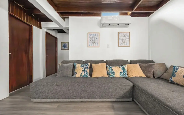 Private Pool Near the Beach Pet Friendly