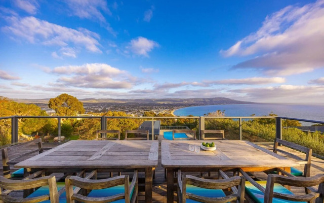 Martha s Peak Heated Pool Views