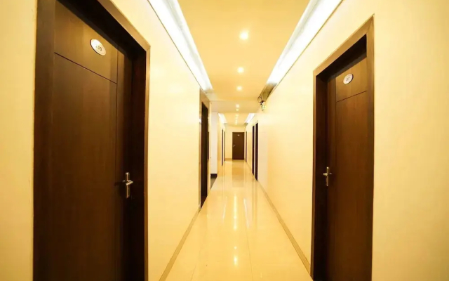 Hotel Raipur Inn