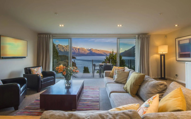 LakeRidge Queenstown by Staysouth