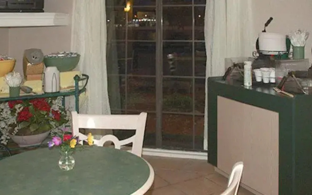 La Quinta Inn Beaumont Midtown
