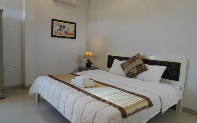 Huong Bien Hotel