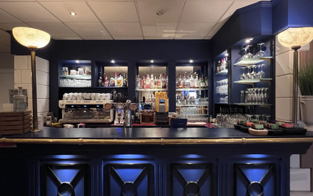 Fletcher Hotel - Restaurant De Zeegser Duinen