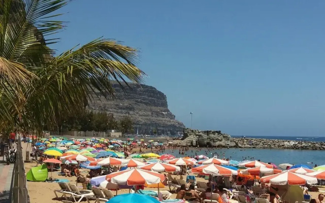 Playa Mogan Golden Beach 1