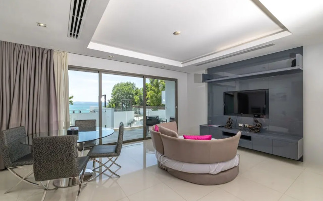 Phuket Moonlit Bay Seaview Resort&Spa