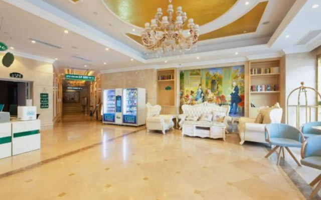 Vienna Hotel (Baoding Chengming Building)