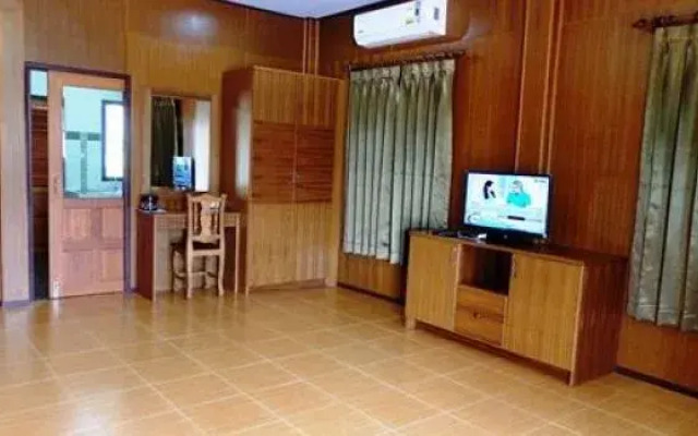 Baan Suan Tongma