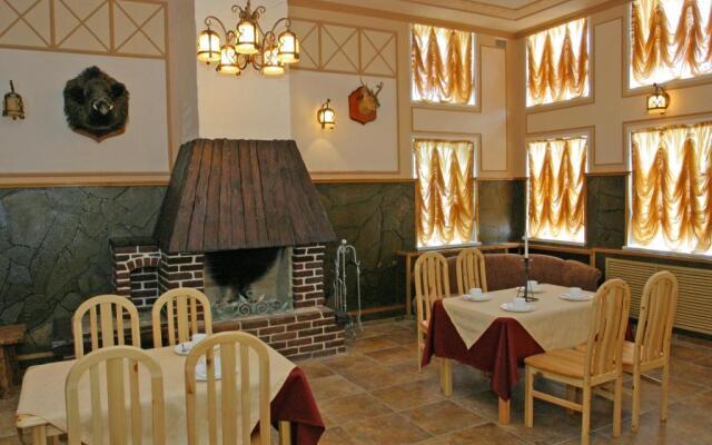 Старый двор