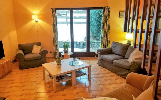 Appealing Chalet in St Jean de Vaux with Roofed Terrace