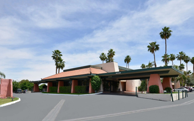 Travelodge by Wyndham Palm Springs