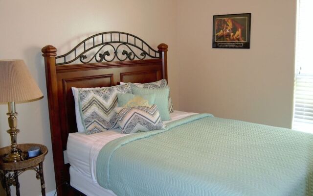 Candlewyck Cove Resort