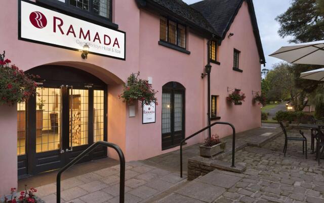 Ramada Resort by Wyndham Cwrt Bleddyn Hotel & Spa