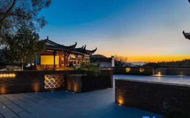 Wu Shi You Xian·Tachuan Resort Hotel