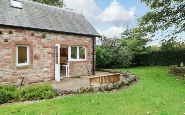 Holly Lodge