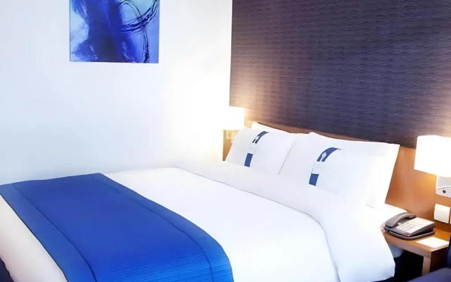 Holiday Bahrain Hotel
