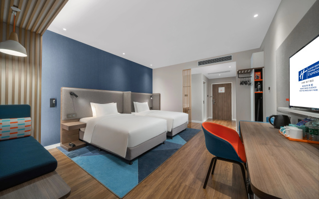 Holiday Inn Express Rongcheng Science and Technolo – Guest Rooms – Weihai