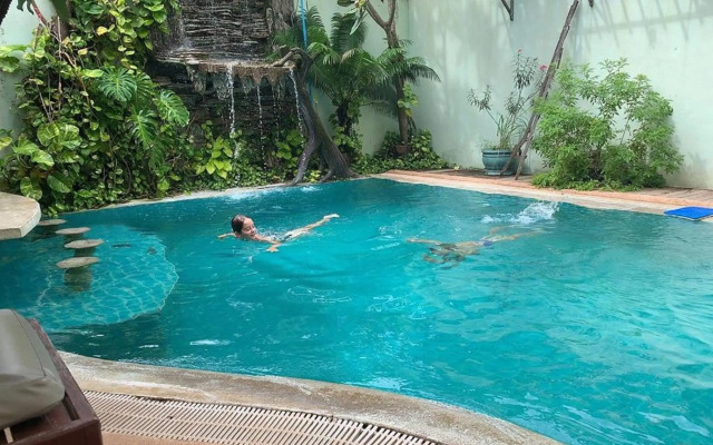 Siem Reap Riverside Hotel