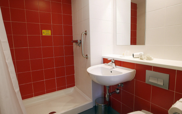 Travelodge Madrid Metropolitano