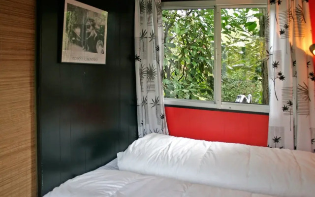 Tidy Chalet With gas Fireplace, in the Achterhoek