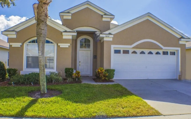 Cristina's Windsor Palms Villa