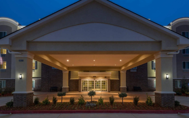 Candlewood Suites Midwest City by IHG