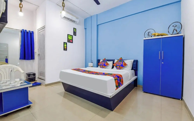 Hotel Solitaire Luxurious AC Rooms Surat