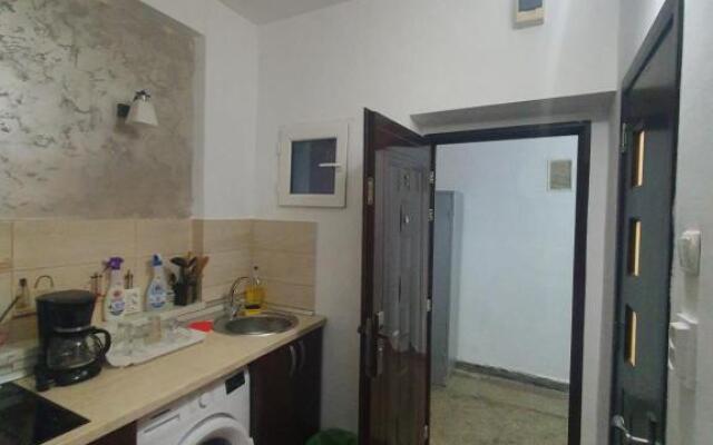 Studio Parter Royal 2