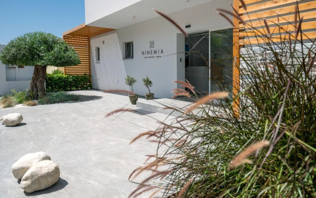 Ninemia luxury residence