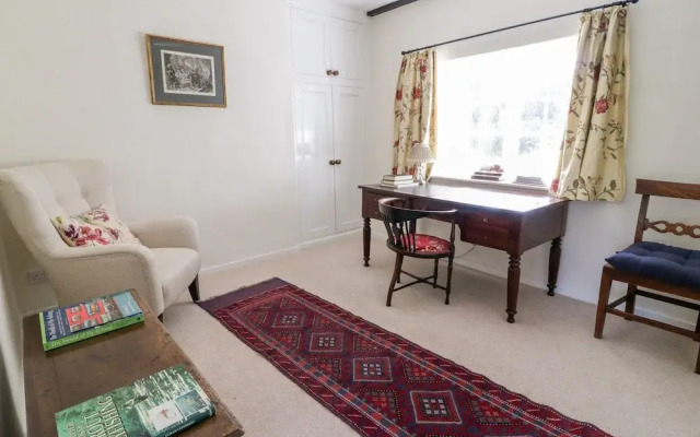 Spinsters Rock Cottage