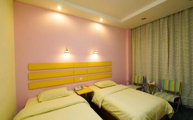 Luke Hotel