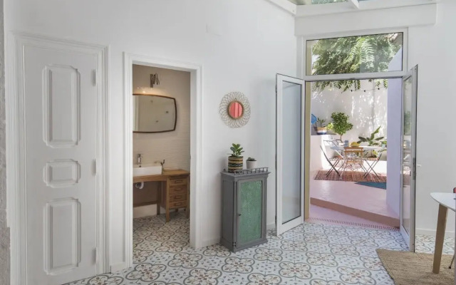 Blue Garden Apartment