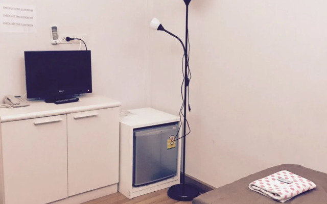 Nine Place Sukhumvit 40 - Hostel
