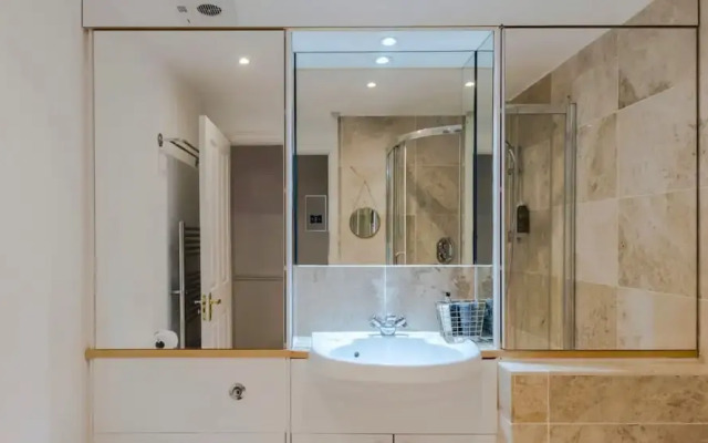 The Mayfair Muse - by Out of Office Lifestyle