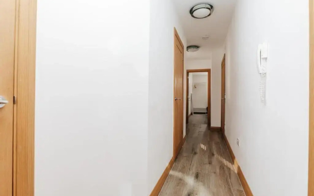 Seagrass Henley - 2 Bed Entire Serviced Apartment