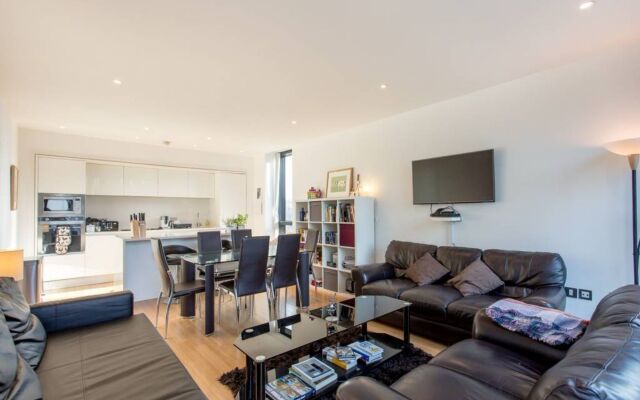 Luxury 2 Bedroom Quartermile Apartment