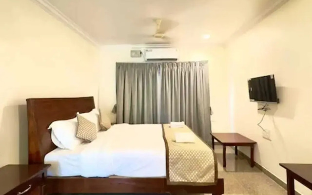 Deep International a Luxury Hotel