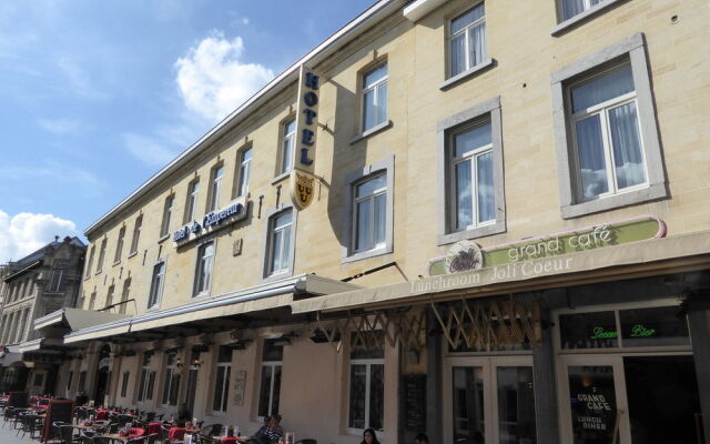 hotelImage