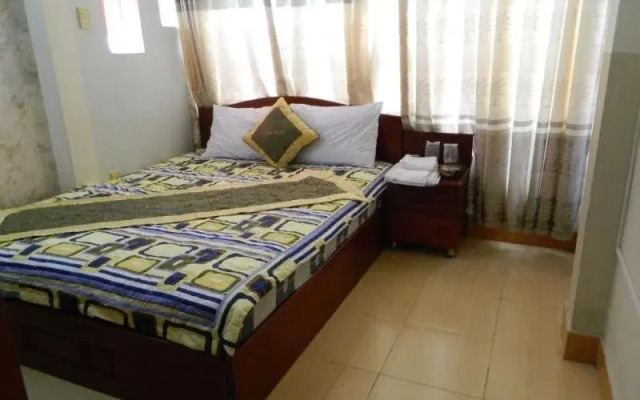 Lyna Hotel