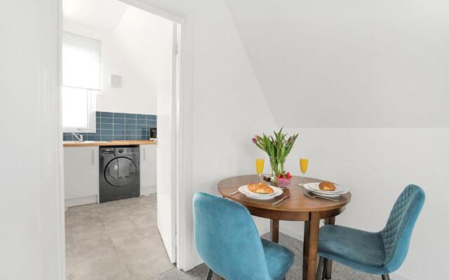 Myreton Hill Apartment