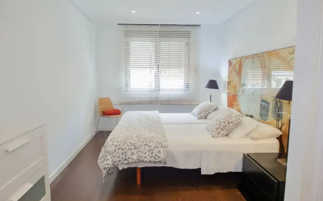 DFlat Escultor Madrid 503 Apartments