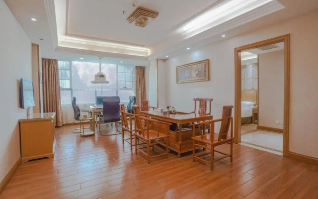 Vienna Hotel Guangdong Dongguan Tangxia South High-Speed Railway Station