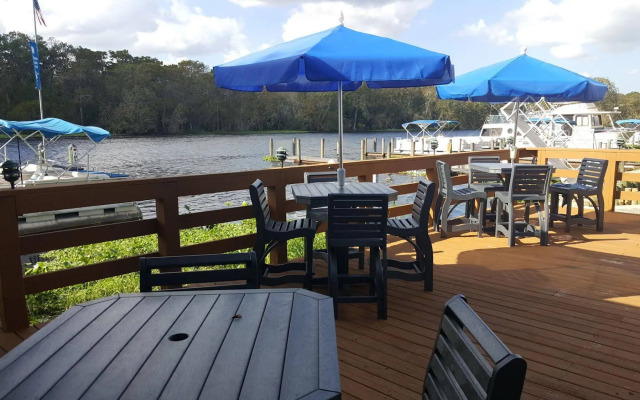 Hontoon Landing Resort & Marina