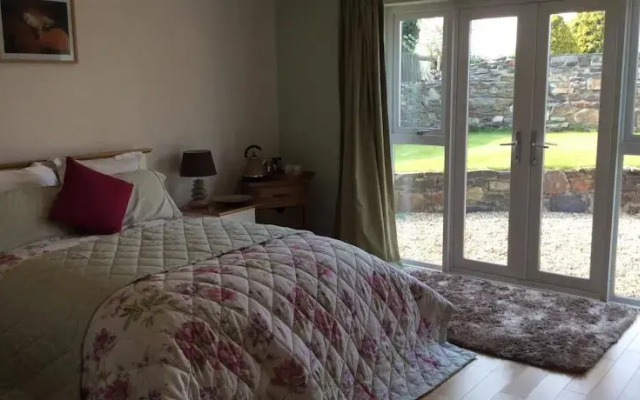 Trenear Bed and Breakfast