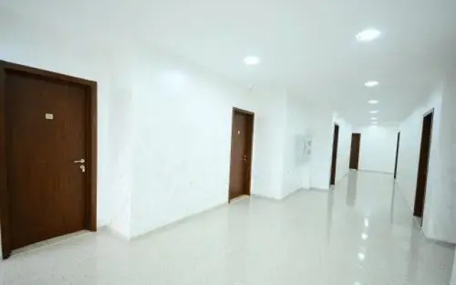 Hotel 725 B